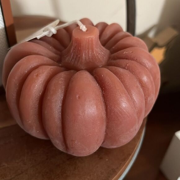 NWT Pumpkin Candle Unscented Decor cozy autumn vibes office dorm home tiered - Picture 4 of 4